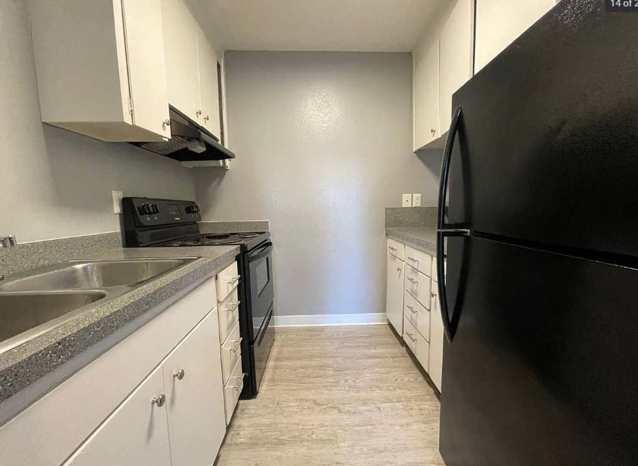 Union Green Apartments - Photo 3 of 8