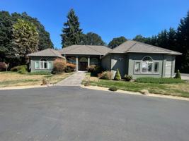 featured image of 37410 Agate Dr