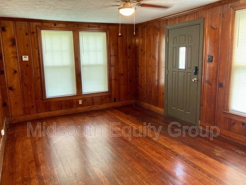 427 Fairmont Ave - Photo 3 of 19