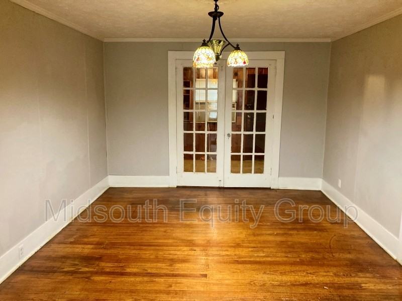 427 Fairmont Ave - Photo 4 of 19