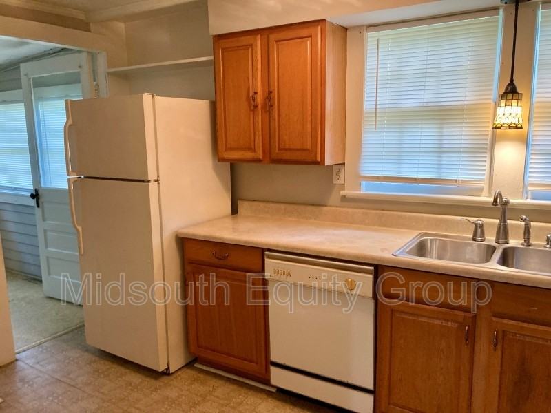 427 Fairmont Ave - Photo 7 of 19