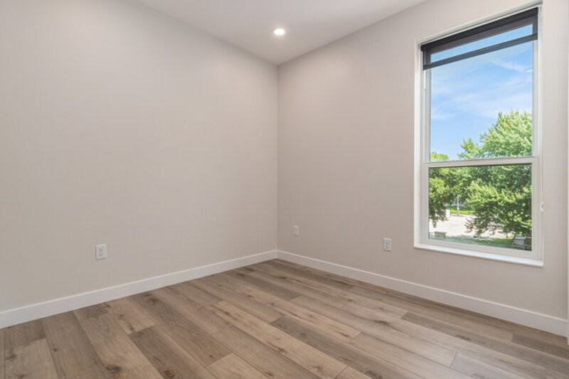 300 South 13th Street - Photo 3 of 4