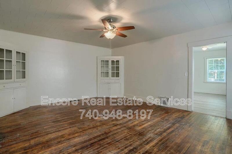 238 W Church St - Photo 2 of 4