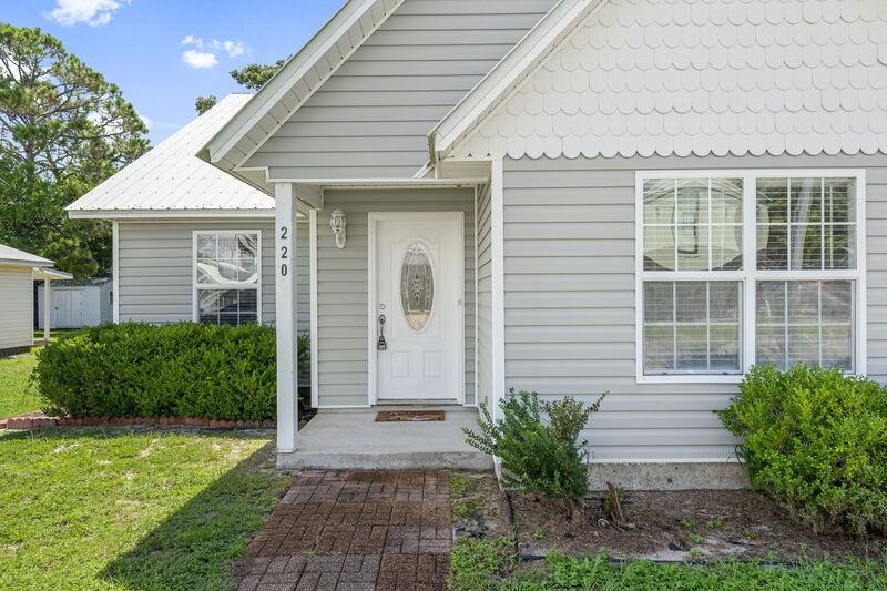 220 15th St - Photo 3 of 36