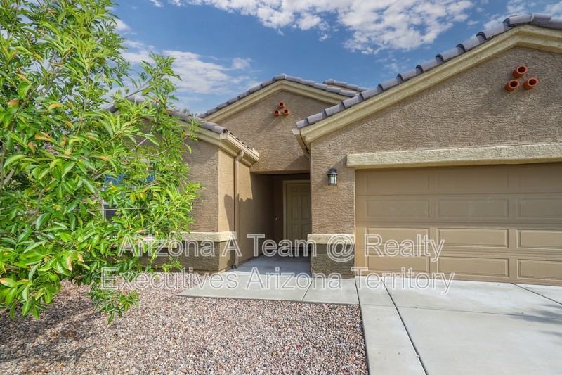 9404 W Gambel Oak Ln - Photo 3 of 35