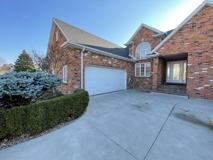 823 Lake Shore Dr - Photo 1 of 1