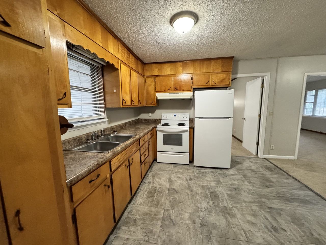 3812 Melody Cir Ne - Photo 5 of 20