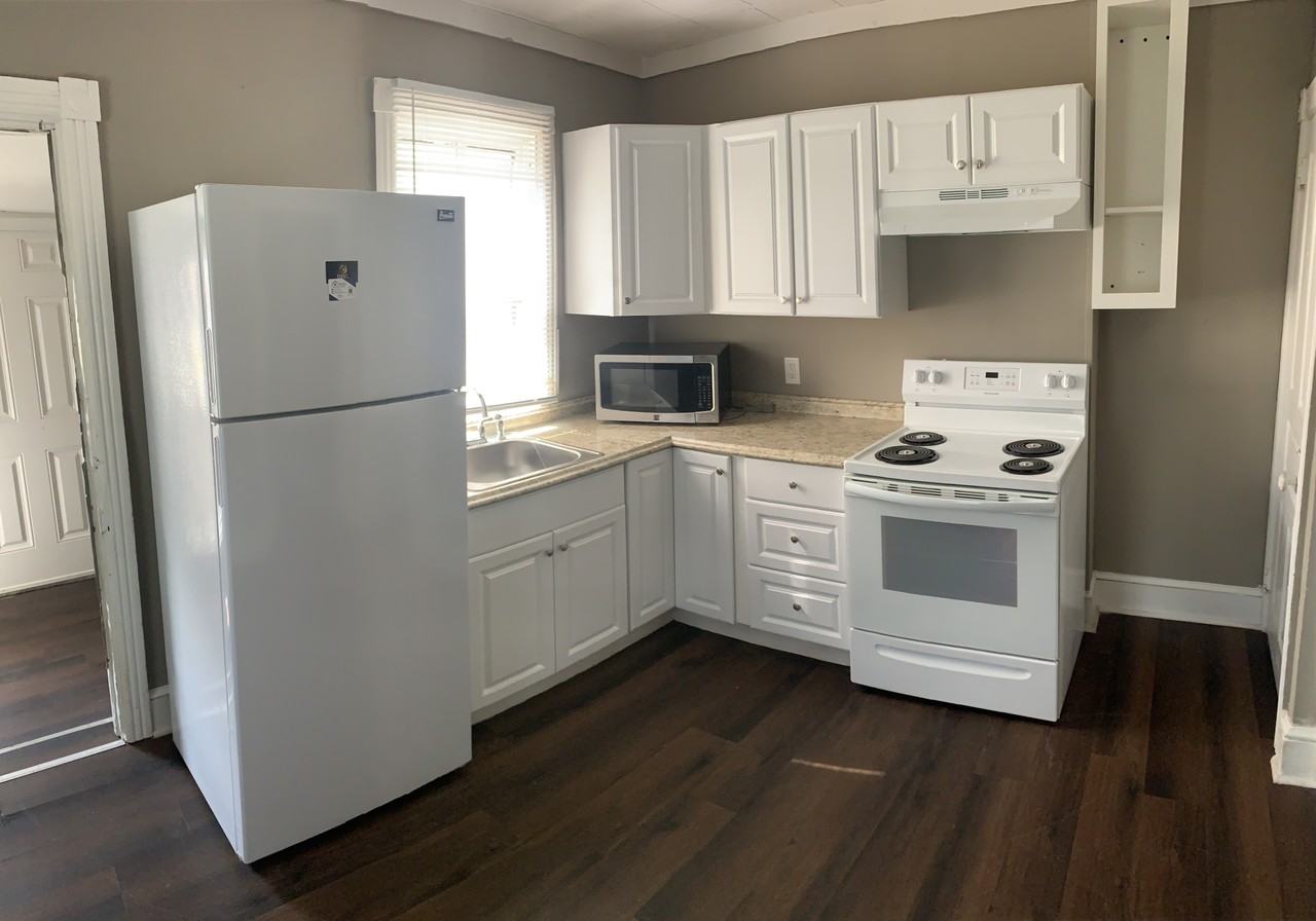 132 Brandywine Ave - Photo 5 of 13