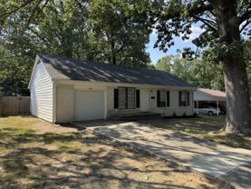 5904 Lyndell Dr - Photo 1 of 1