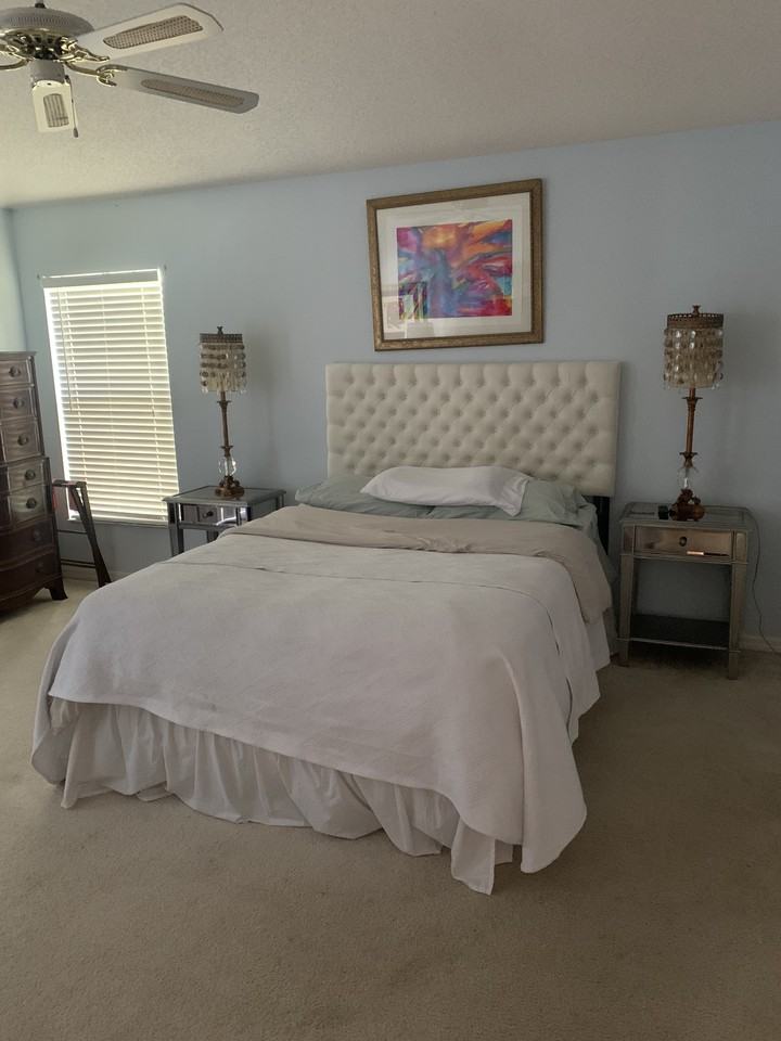 220 Hollowbrook Cir #C - Photo 3 of 10