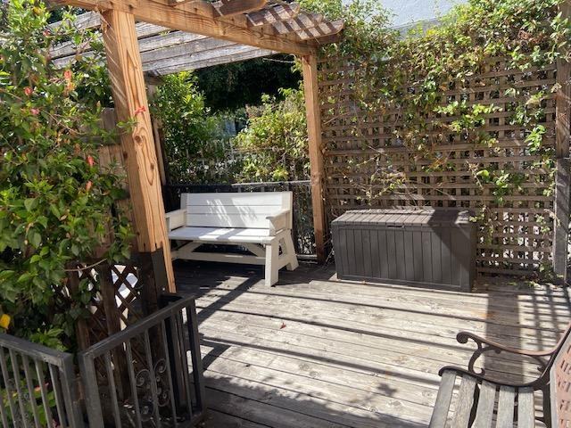 744 N Ridgewood Pl #744 - Photo 6 of 18