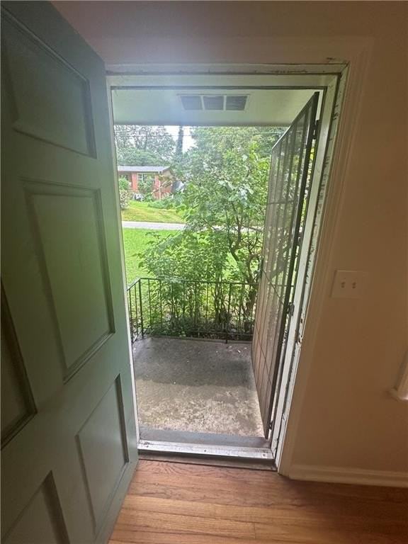 349 Laquita Drive Southeast - Photo 2 of 35