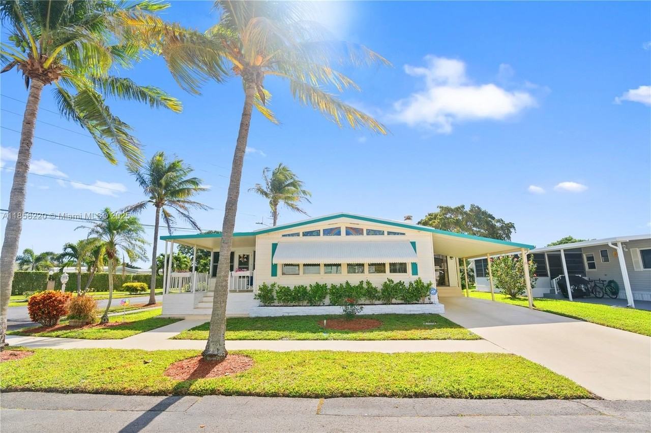 202 Nw 52nd St #0 - Photo 3 of 43