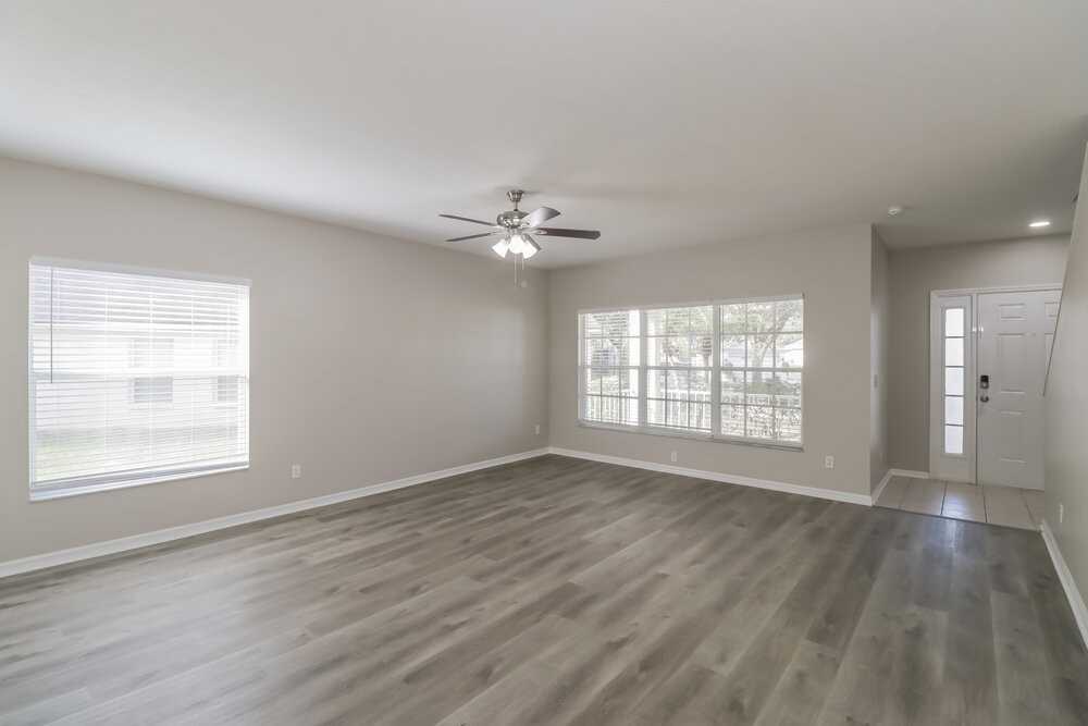 605 Back Water Ct - Photo 6 of 17