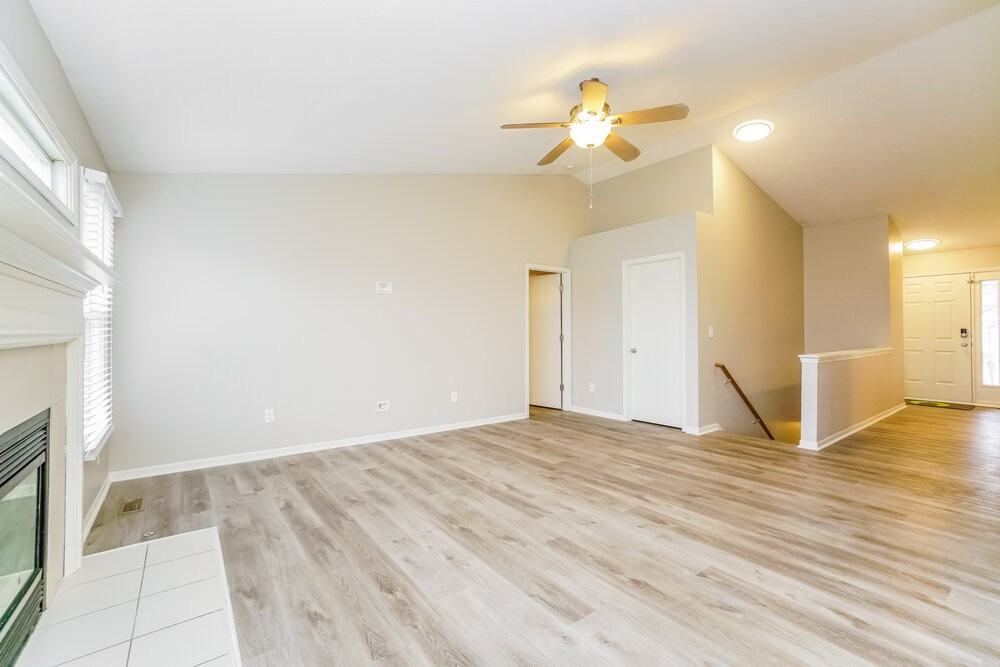 3421 Brook Spring Dr - Photo 6 of 17