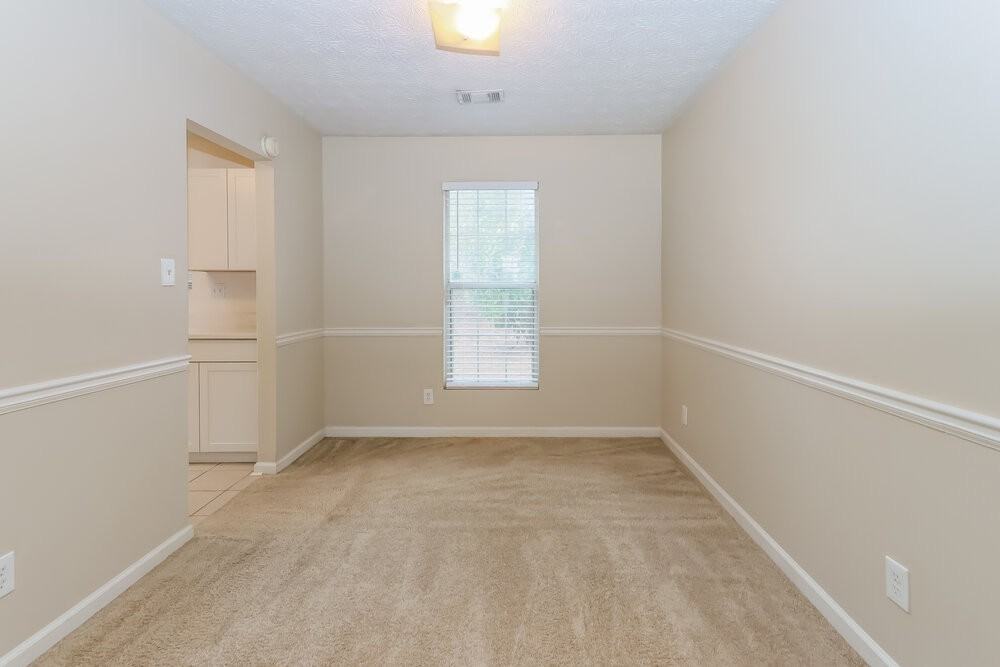 639 Fair Harbor Dr - Photo 6 of 17
