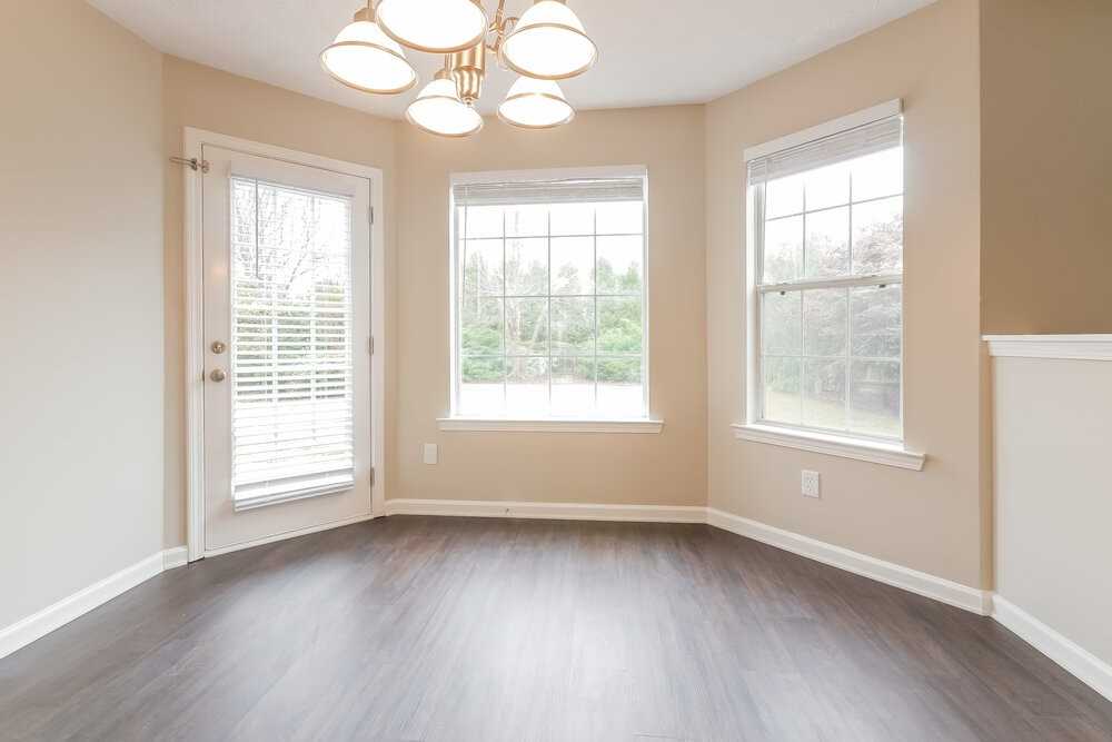 985 Field View Dr - Photo 6 of 17
