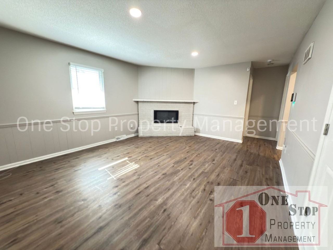 1604 Sw Sunset St - Photo 2 of 16
