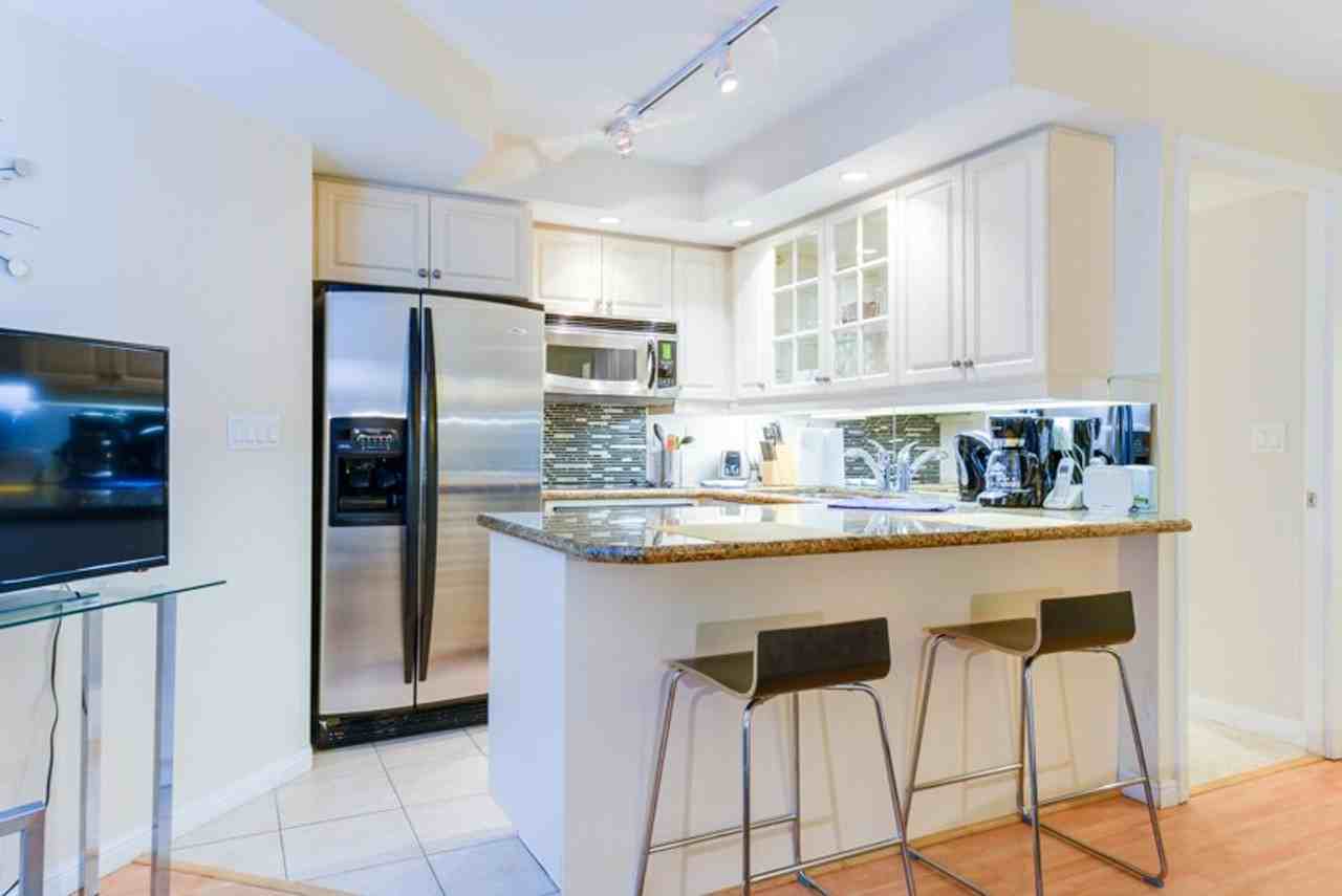 218 Adelaide St W #1034883P - Photo 5 of 11