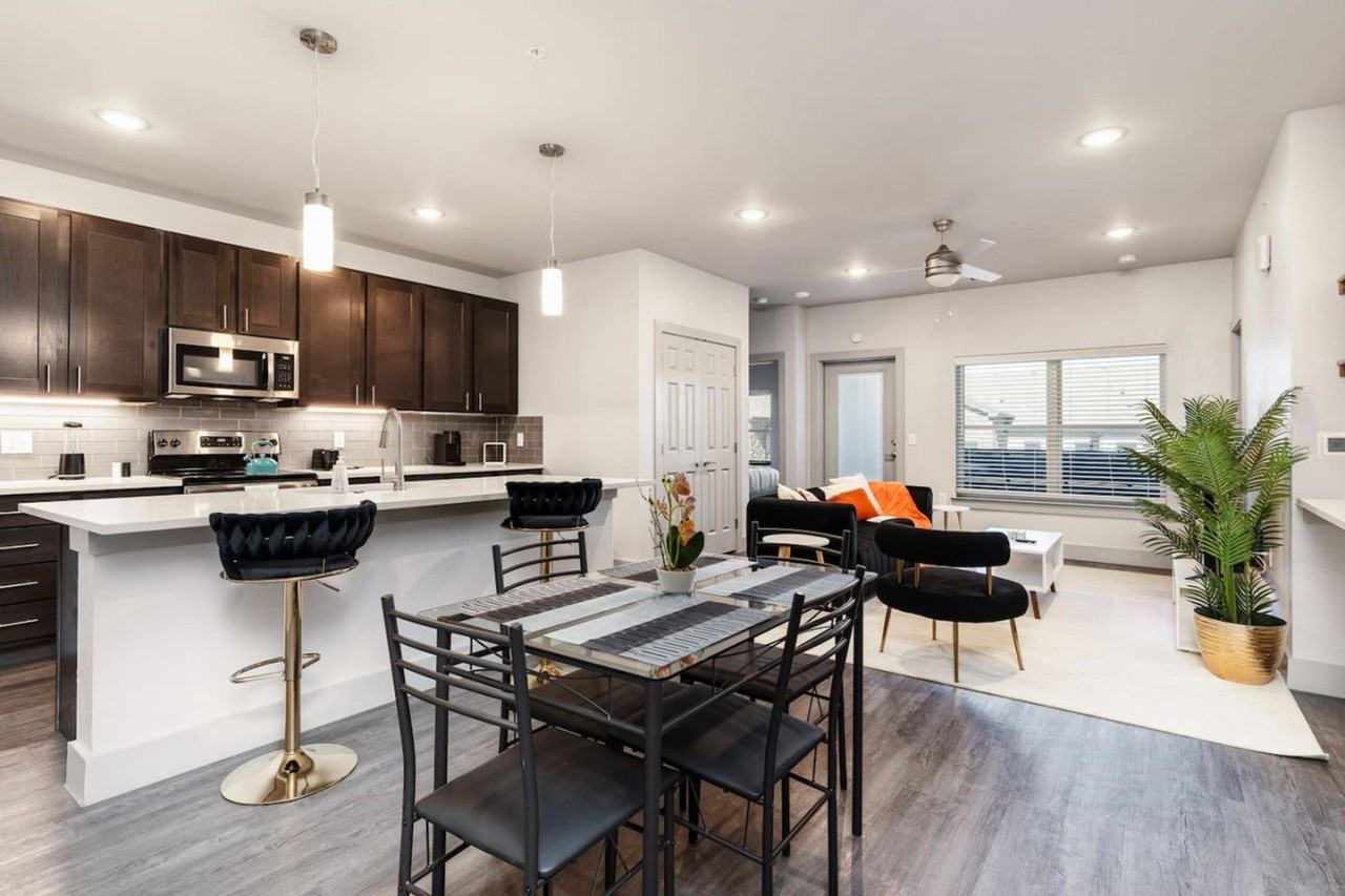 3930 Westcliff Road - Photo 6 of 52