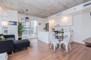 1500 Rue Berri - Photo 1 of 1