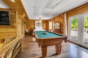 featured image of 2710 Indigo Ln