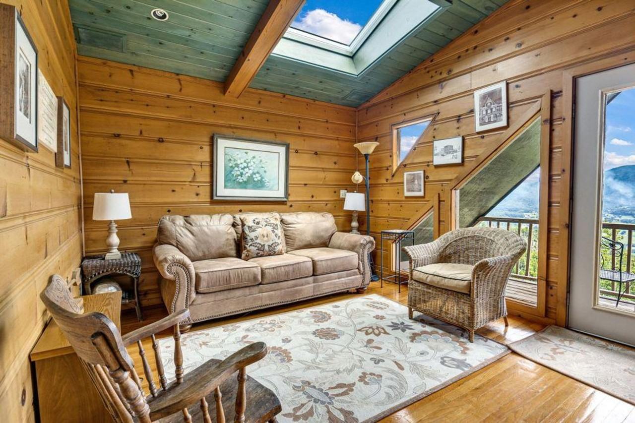 2710 Indigo Ln #1268868P - Photo 4 of 30