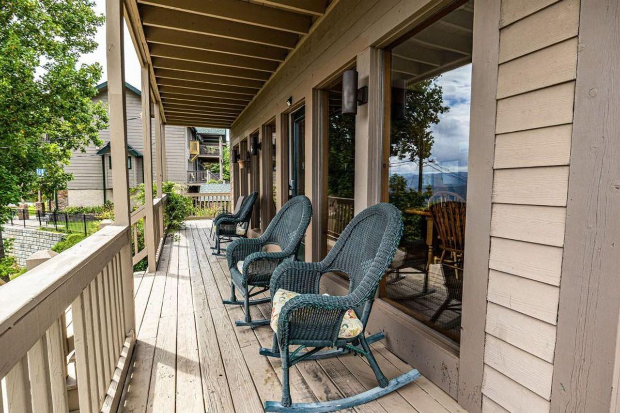 2710 Indigo Ln #1268868P - Photo 6 of 30