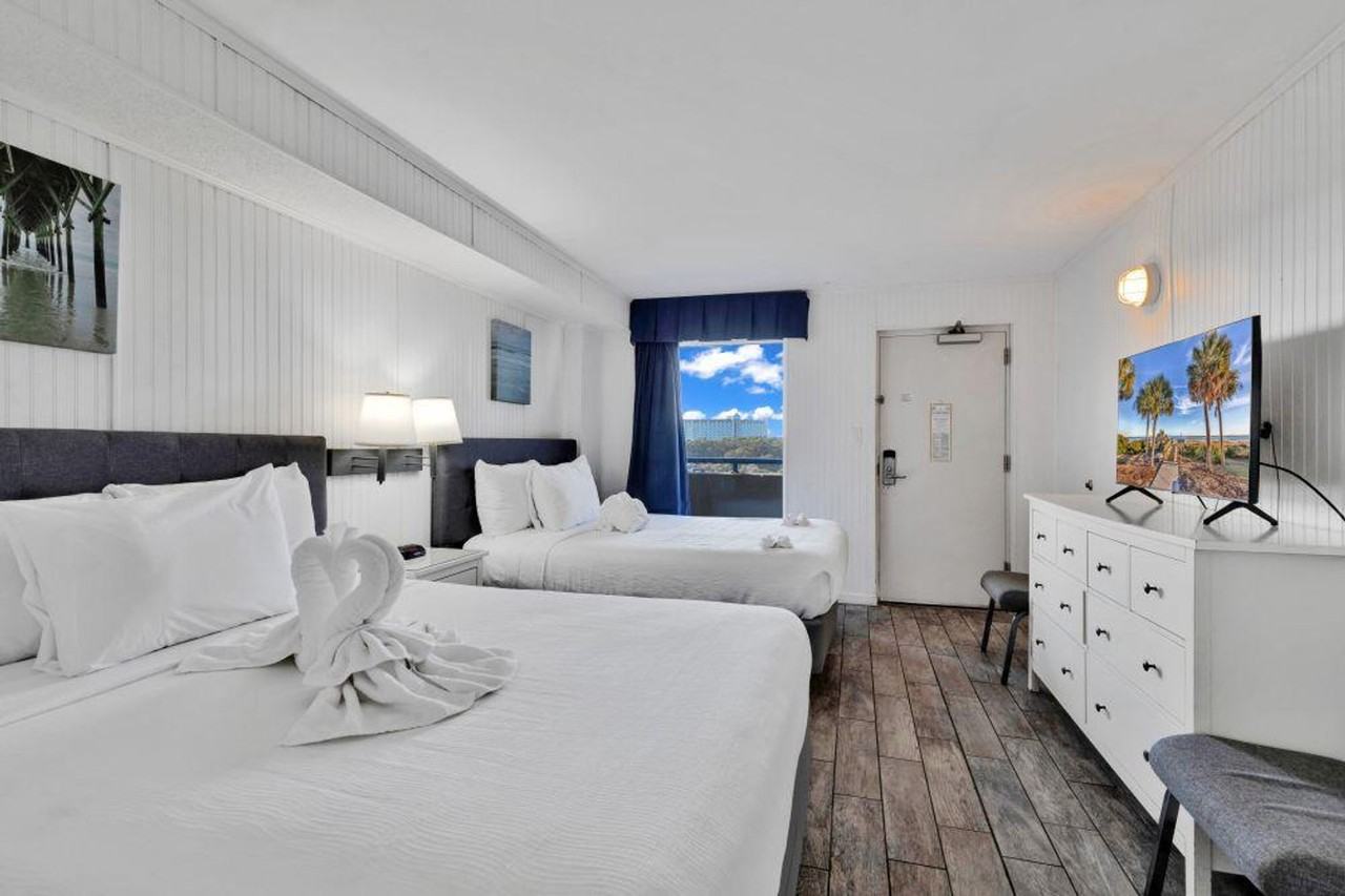 2300 N Ocean Blvd #1270767P - Photo 4 of 29