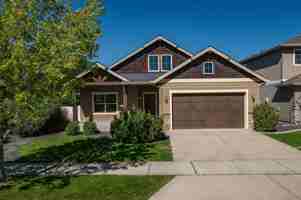 featured image of 6683 N Madellaine Dr