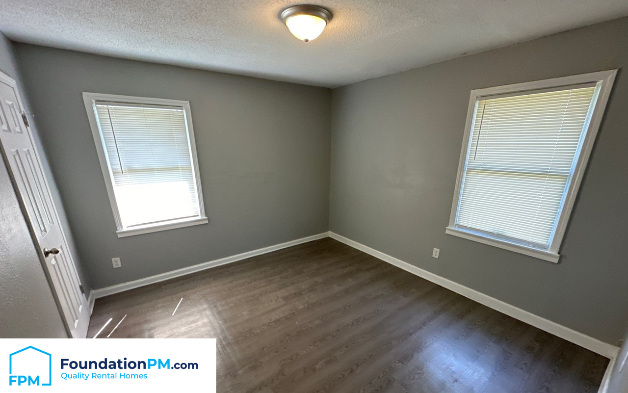 161 Eastview Dr - Photo 5 of 14