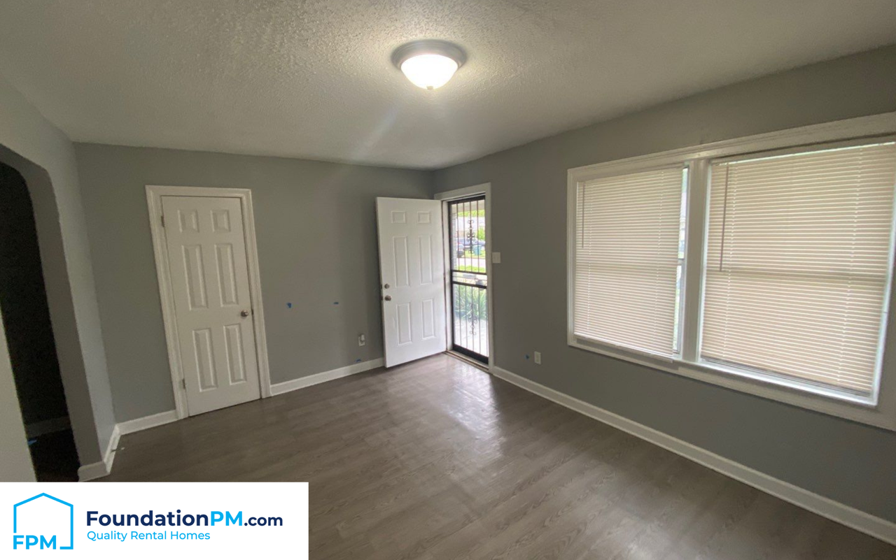 161 Eastview Dr - Photo 7 of 14