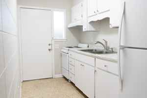 featured image of 80 4th Ave #8