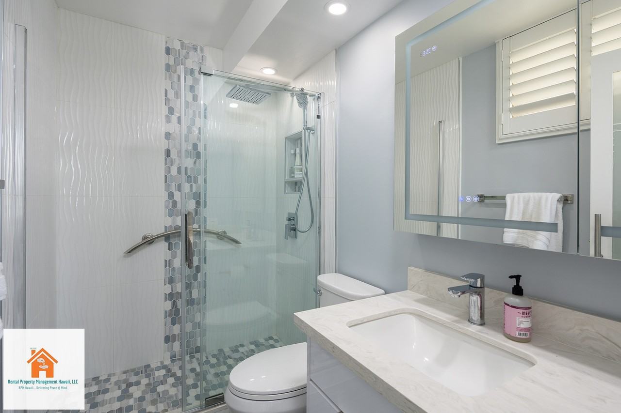 2233 Ala Wai Blvd #1 - Photo 3 of 14