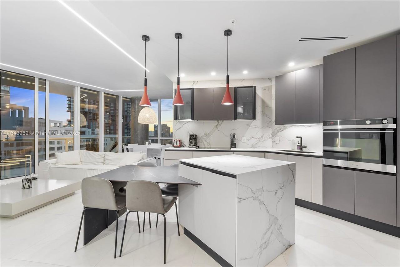 South Pointe Dr & Washington Ave - Photo 2 of 16