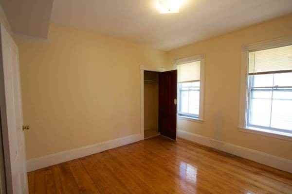 120 Minden Street #2 - Photo 5 of 11