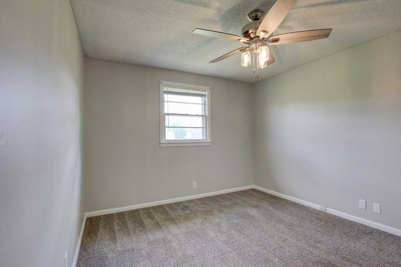 120 Tandy Dr #C - Photo 4 of 22