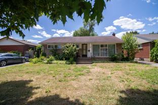 6 Broadview Ave - Photo 1 of 1