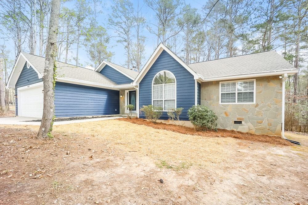 4165 Golfview Dr - Photo 3 of 16