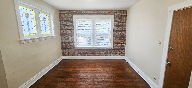 4988 Odell St #1W - Photo 3 of 11