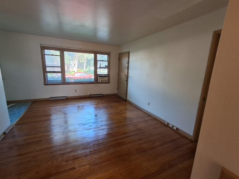 2001 Leland Dr #2 - Photo 3 of 6