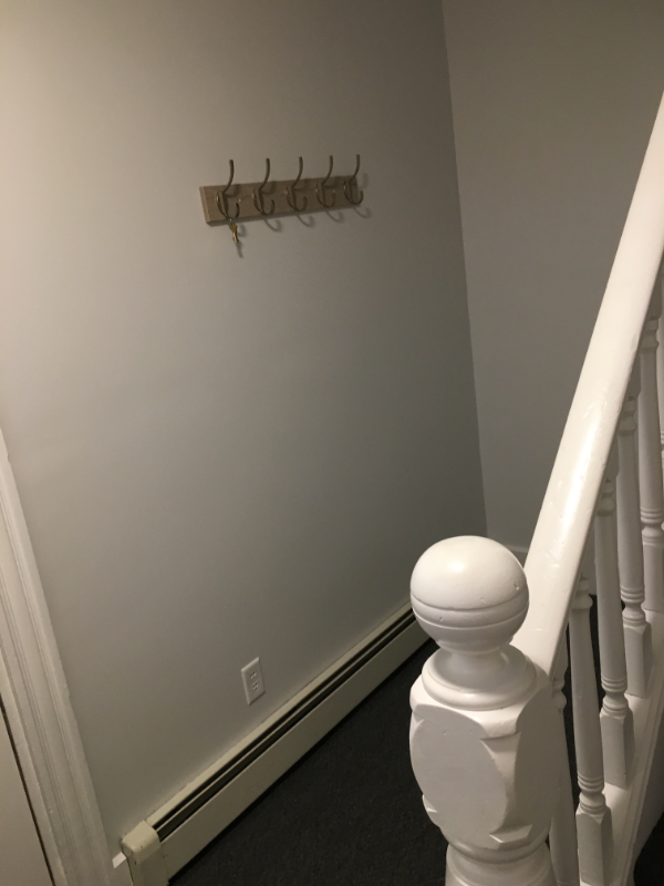 24 Cemetery St #B - Photo 2 of 14