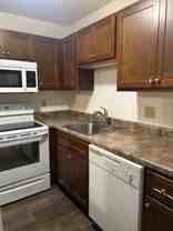 1402 1400/1402 W. Jefferson St. - Photo 1 of 1