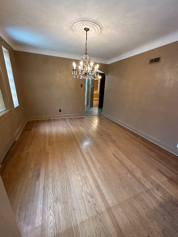 1652 Grape Ave - Photo 2 of 19