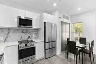 935 S Howard Ave #1 - Photo 1 of 1