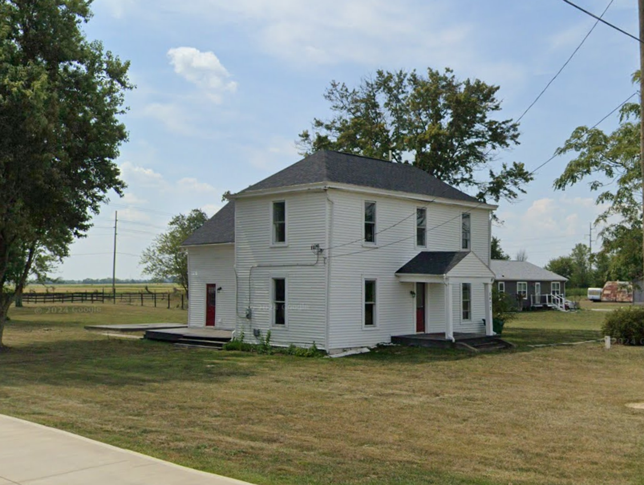 5472 Us Highway 22 Ne - Photo 2 of 8