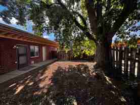 285 Laurel St Apt A #Apt A - Photo 1 of 1