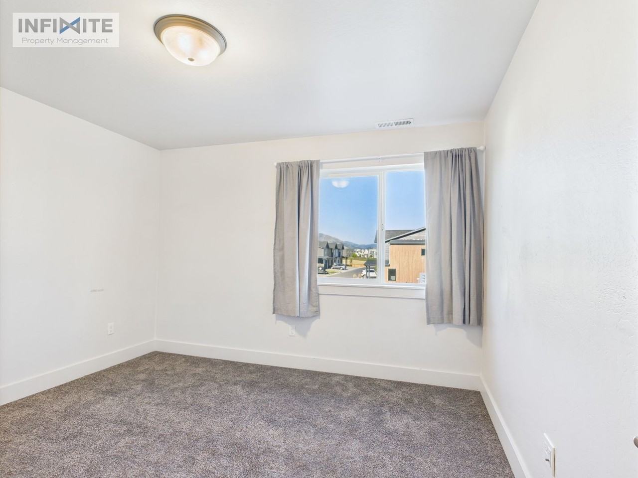 4830 Flanders Way #B - Photo 2 of 20