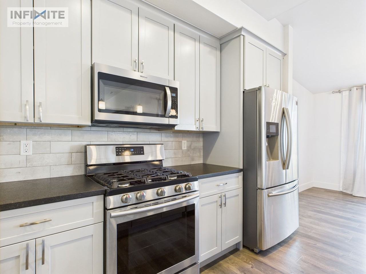 4830 Flanders Way #B - Photo 3 of 20