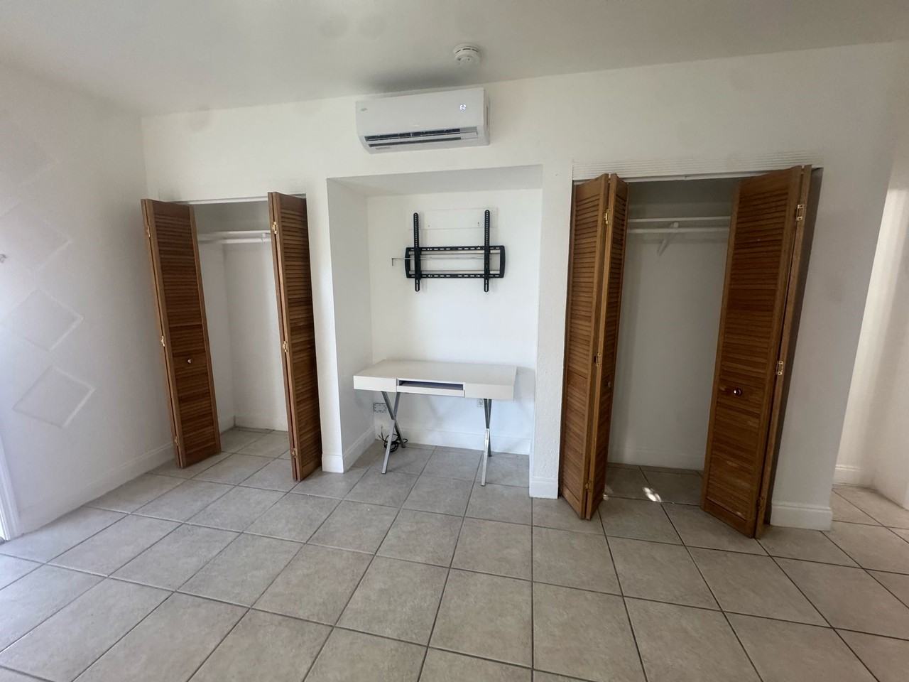 6411 2 6411 #2 - Photo 2 of 8